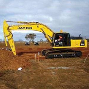 25022010JaydoFindsSwitchToKomatsuPaysOff-(1).jpg