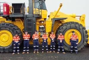 Komatsu-Cummins-Programs-Grow-(1).jpg