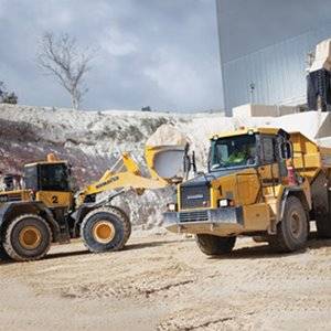 08102010PenriceUpgradesThreeKomatsuLoaders-(1).jpg