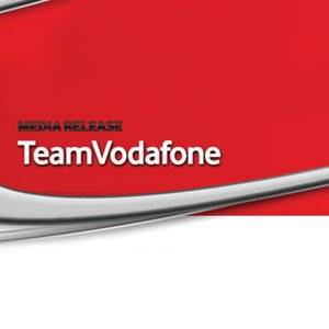24102010TeamVodafonesWhincupAndOwenClaimGold-(1).jpg